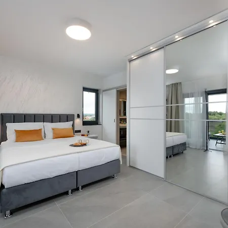 Antares By Interhome